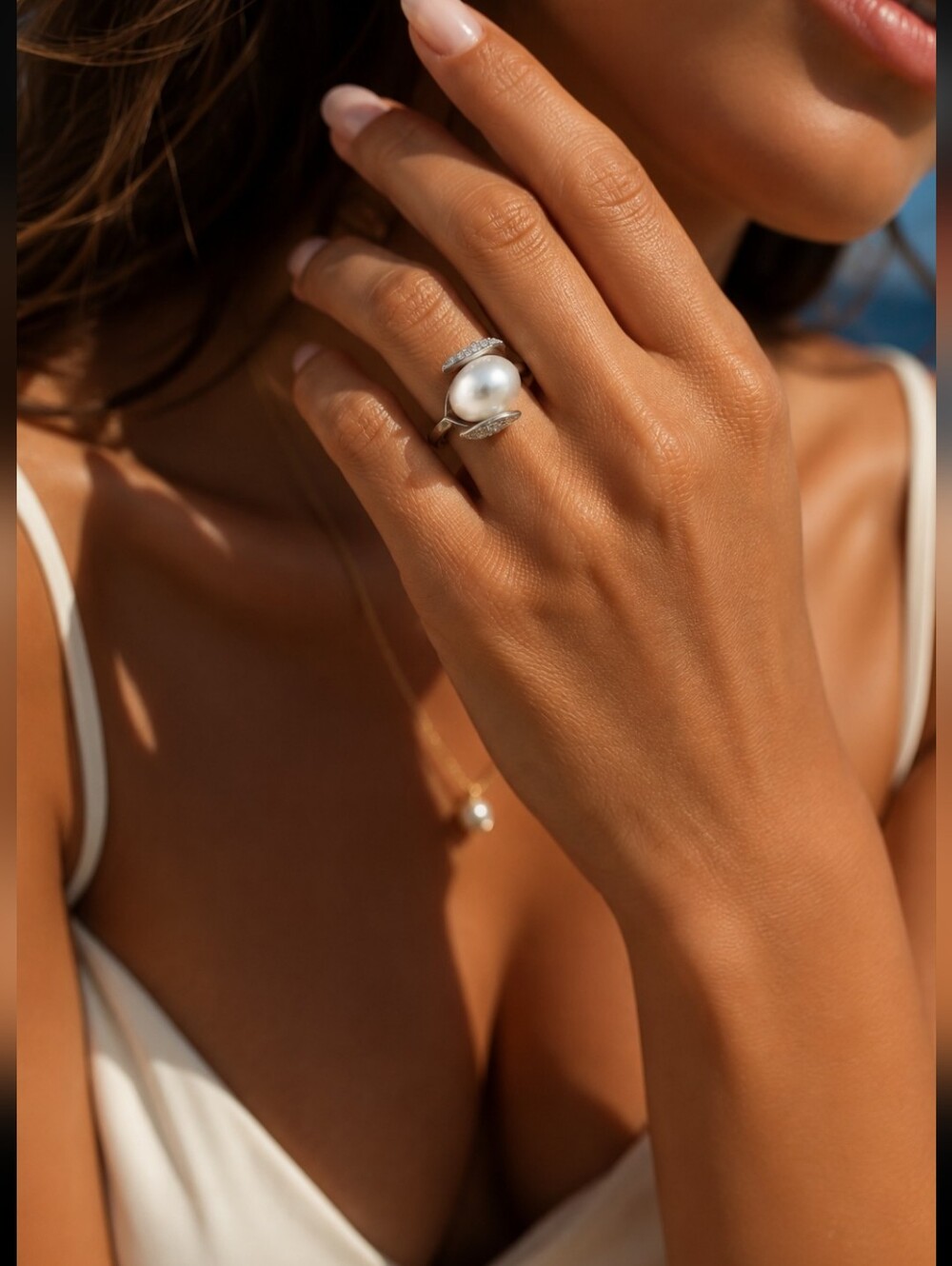 Elegant Silver Pearl Statement Ring - White Pearl